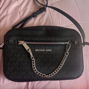 Michael Kors Black Textured Crossbody Camera Bag with Silver Chain